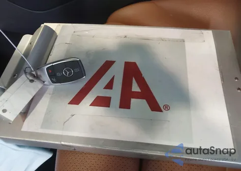 2021 Mercedes-Benz Glc 300 Suv from USA, damaged, VIN W1N0G8DB0MV314108